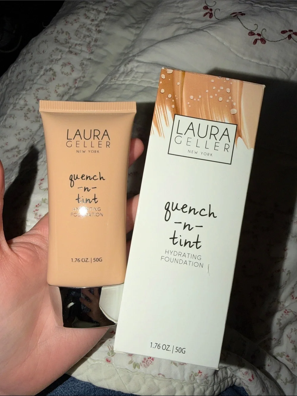 Laura Geller Quench-n-Tint Hydrating Foundation - Cream/Tan